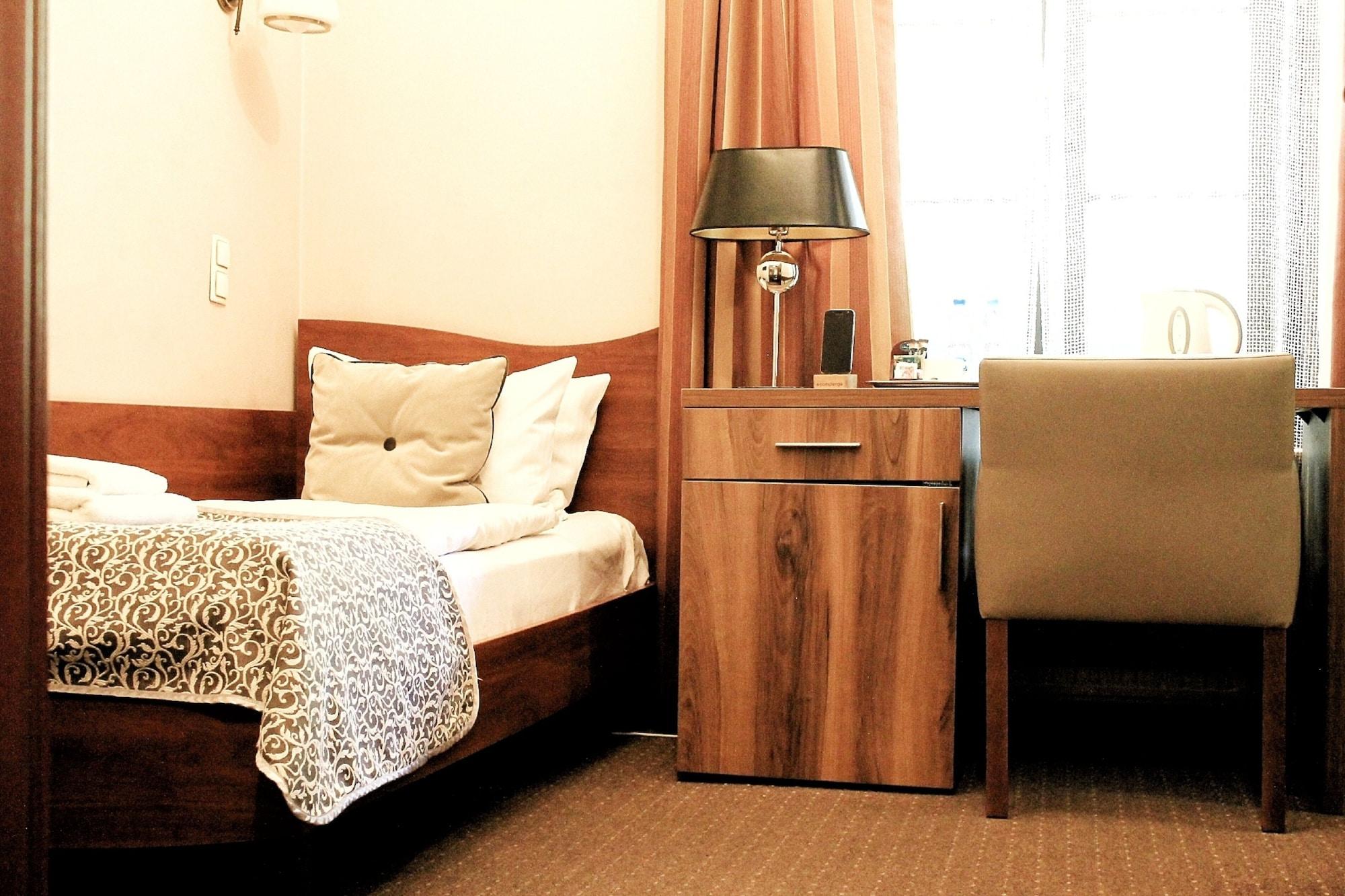 Nobilton Hotel Krakow Luaran gambar