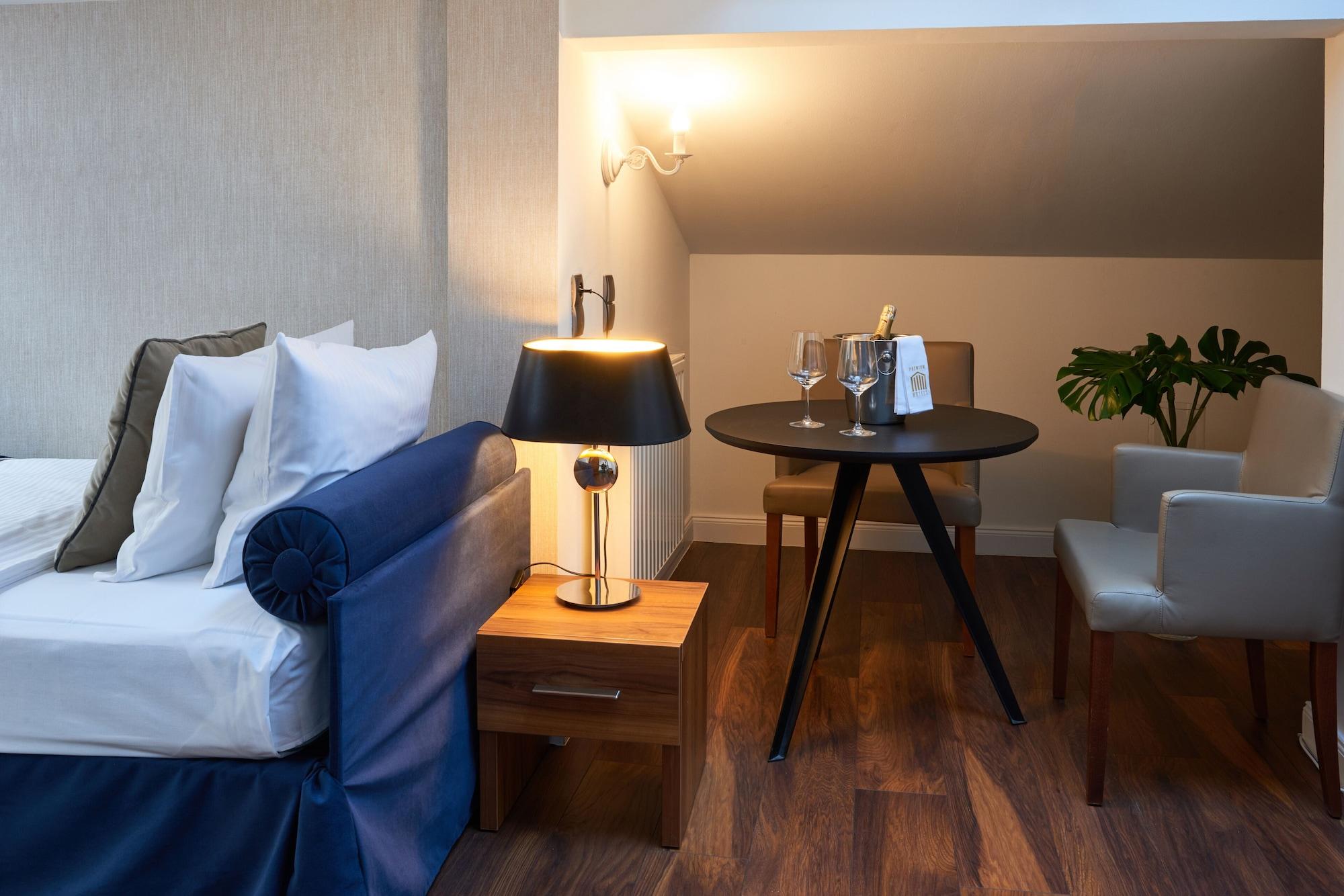 Nobilton Hotel Krakow Luaran gambar