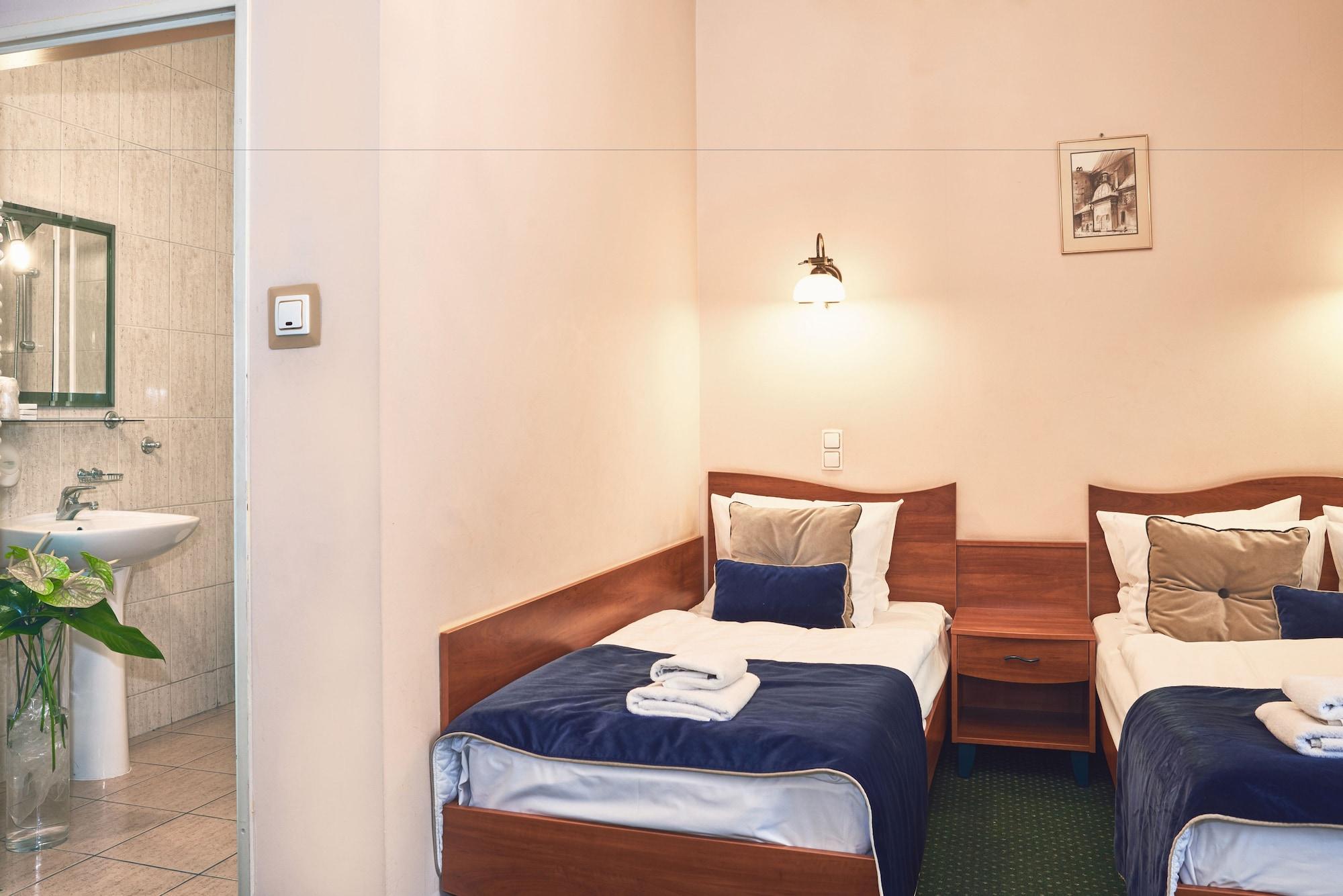 Nobilton Hotel Krakow Luaran gambar