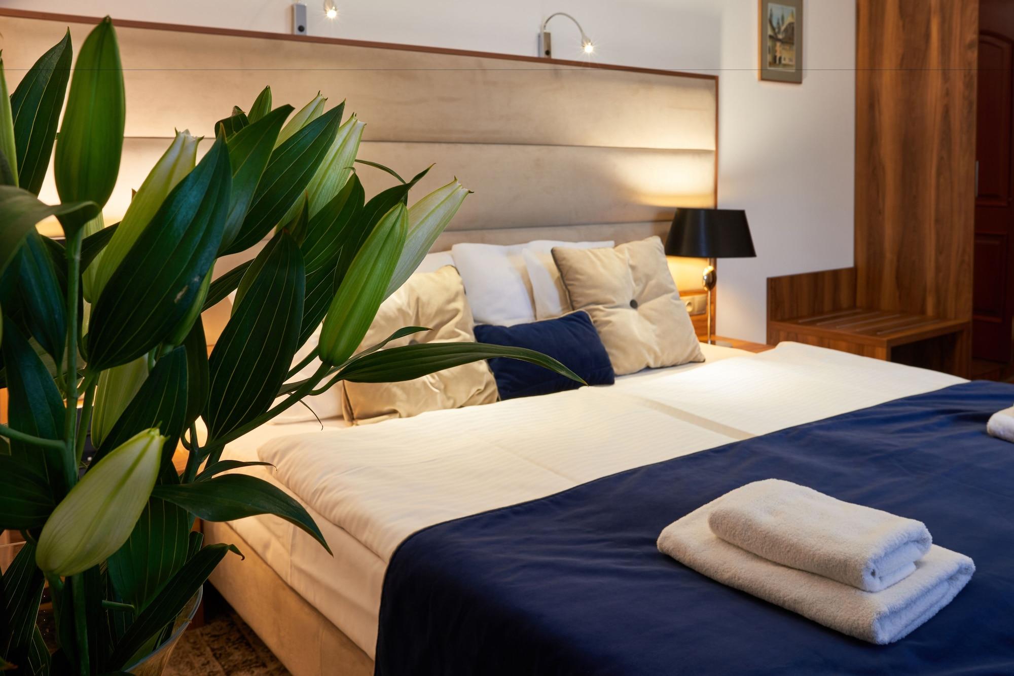 Nobilton Hotel Krakow Luaran gambar